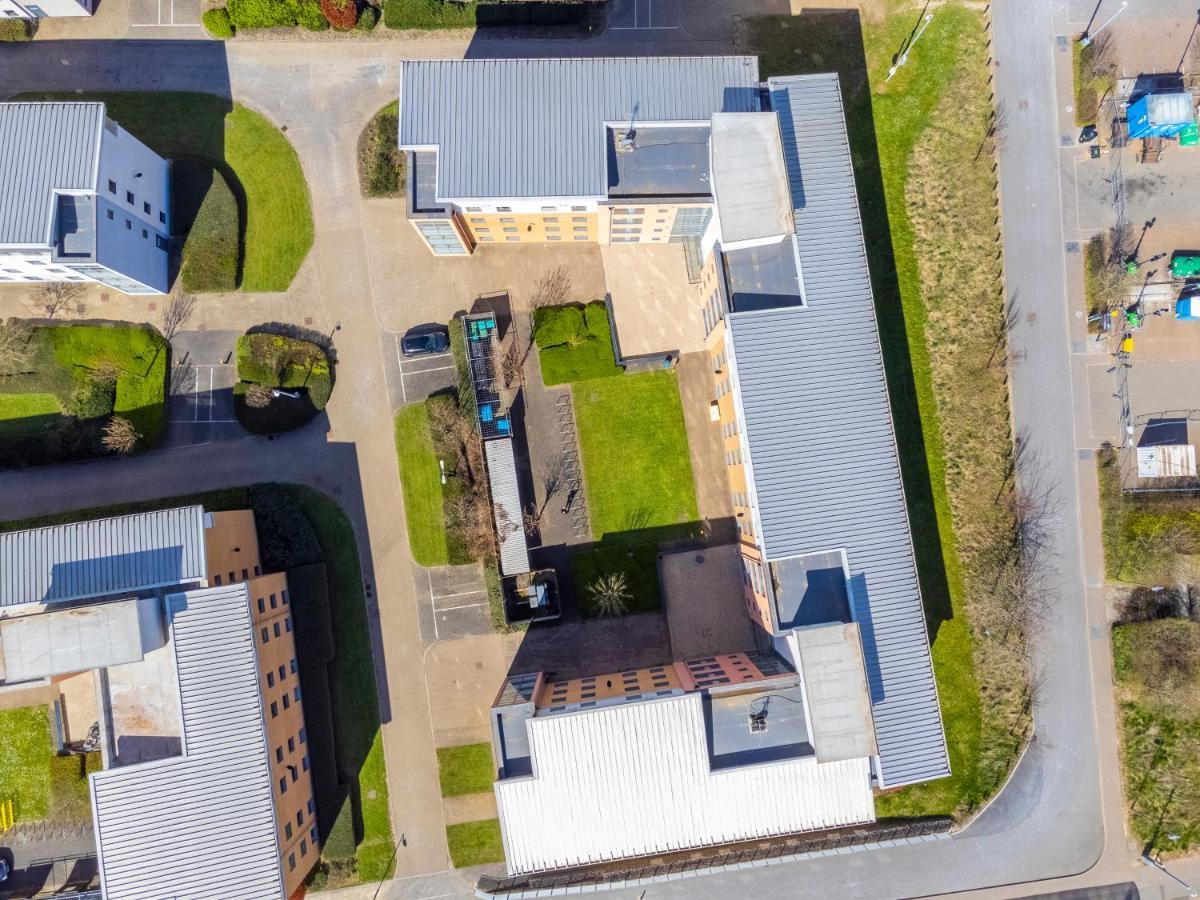 Vibrant Ensuite Rooms, Hatfield - Sk Exteriör bild