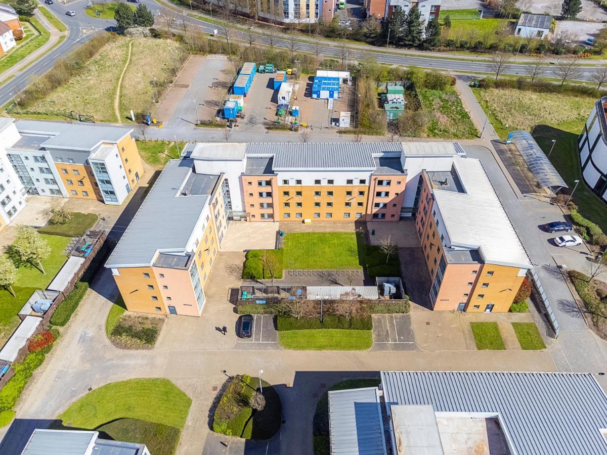 Vibrant Ensuite Rooms, Hatfield - Sk Exteriör bild